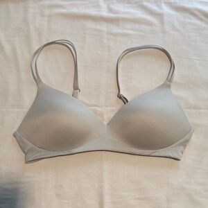 Aerie Light Gray Bra - 36B